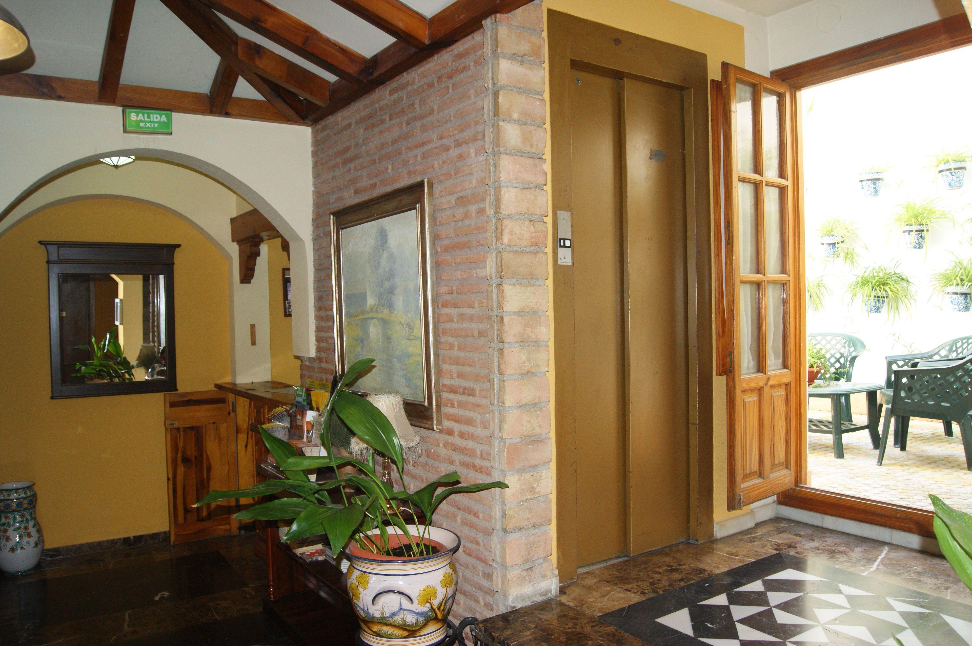 Hotel Almona, Granada